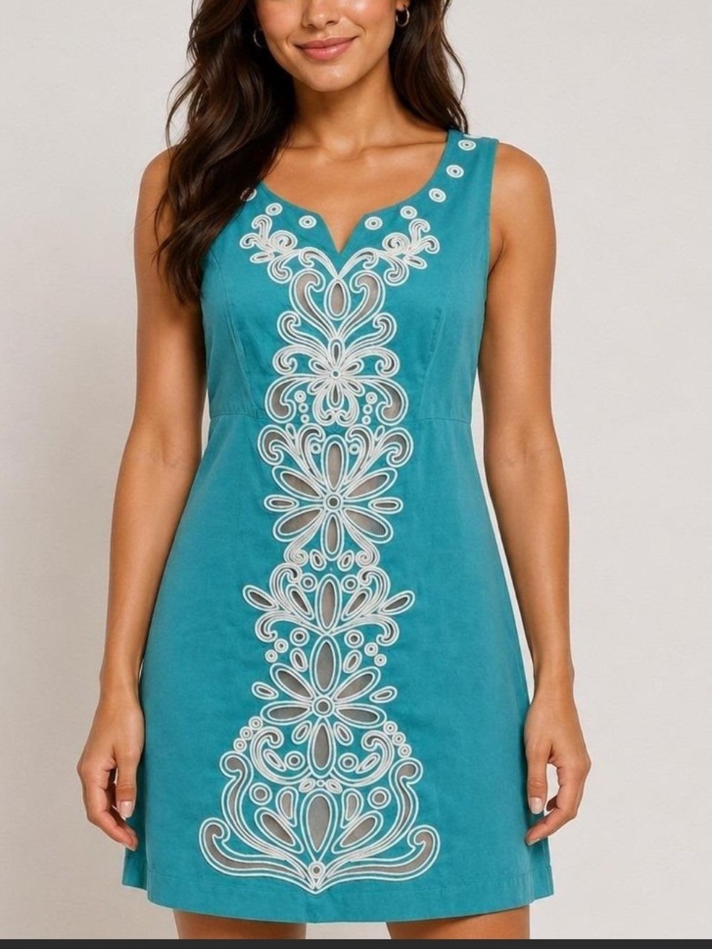 Lilly pulitzer Turquoise Sleeveless Sheath with Dress Embroidery size 6